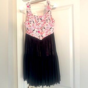 NWOT The Magic Box Disney dress size l/xl